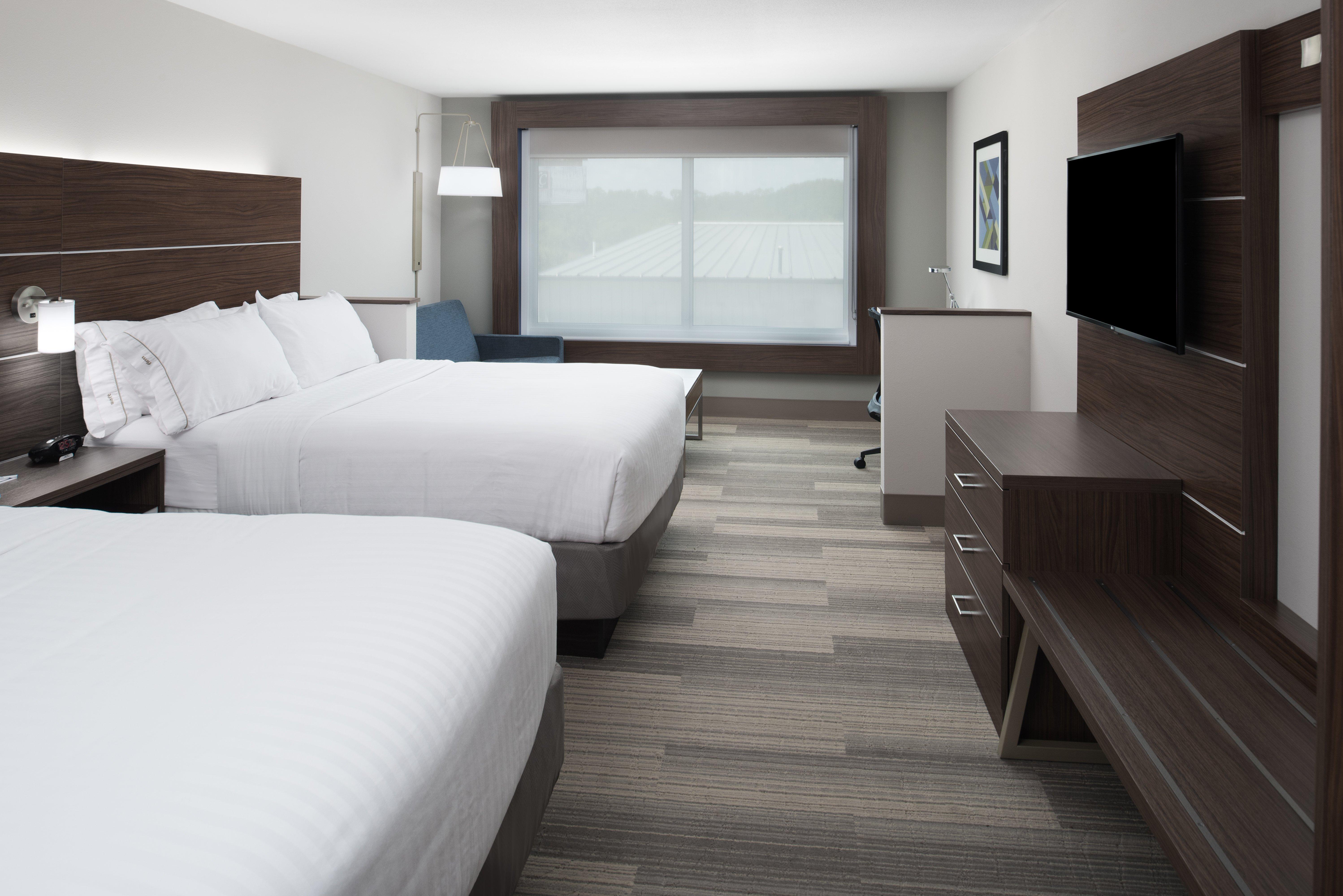 Holiday Inn Express & Suites Kingdom City By Ihg Bagian luar foto